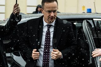 Szijjátró: Německý ministr Wadephul mi dnes hrubě a bezostyšně vyhrožoval, pokud budeme blokovat úvěr Kyjevu - Echo24.cz